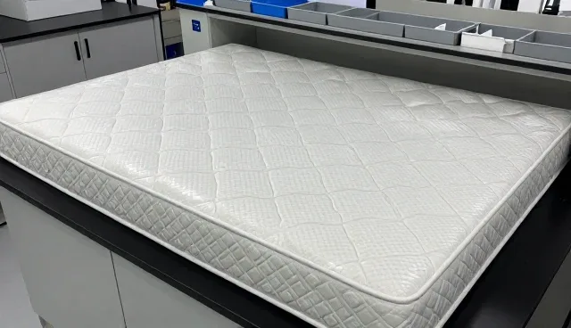 材料采购成本高，如何优化床垫生产适用条件
